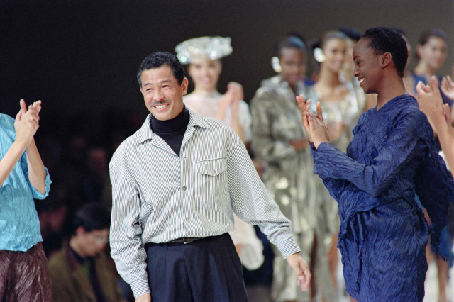 Mor el dissenyador de moda japonès Issey Miyake als 84 anys
