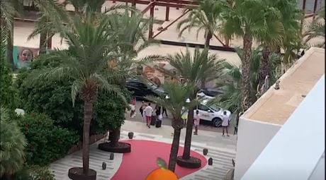 Què ha fet Anabel Pantoja en trobar Omar amb la seva nova nòvia en una discoteca?