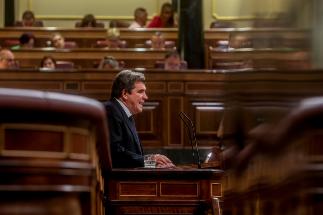 Escrivà defensa que la reforma de cotització dels autònoms donarà lloc a un sistema 