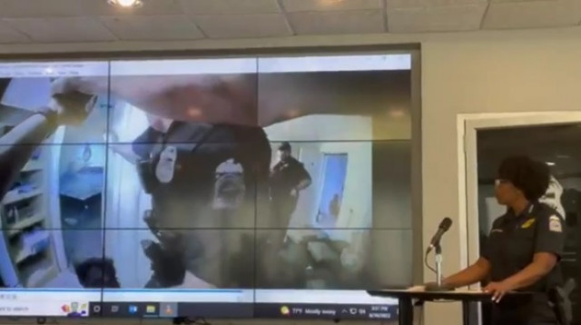 Un policia d'Ohio mata un home afroamericà que no presentava cap perill