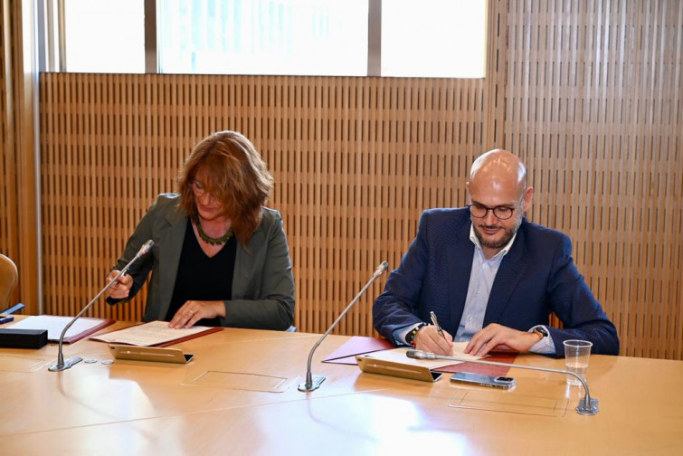 L'aliança de TMB i COCEMFE permetrà millorar l'accessibilitat als autobusos