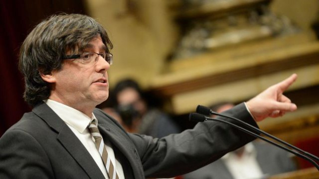 Carles Puigdemont respon loposicio dinvestidura EDIIMA20160110 0271 18