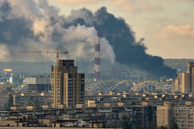 EuropaPress 4740035 10 october 2022 ukraine kiev clouds of smoke rise over the ukrainian