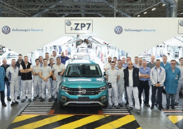 Milers de llocs de treball 'en risc' per l'amenaça de Volkswagen d'abandonar Sagunt