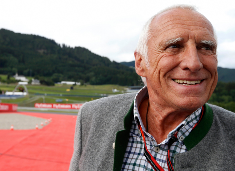 Mor als 78 anys el magnat austríac Dietrich Mateschitz, fundador de l'imperi Red Bull