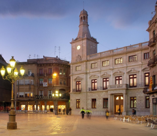 Reus pensa en crear llars compartides per als més grans