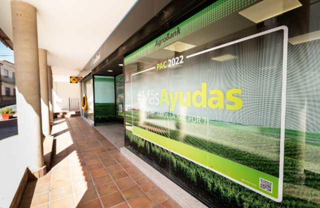 CaixaBank reforça el compromís amb la dona rural i el foment de la diversitat