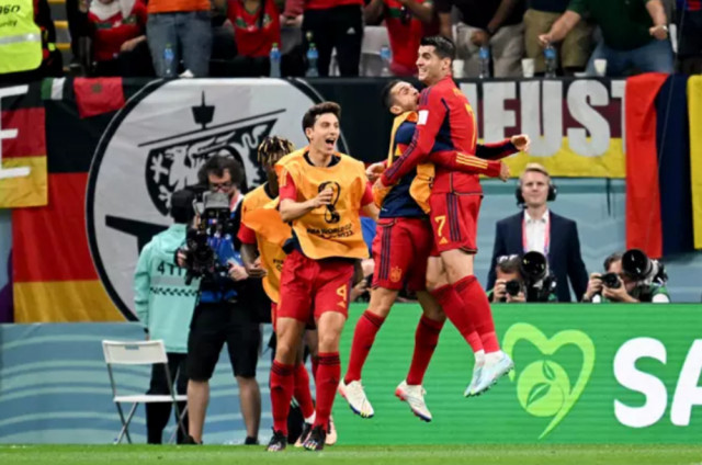 Espanya s'apropa a vuitens després del seu empat contra Alemanya (1-1)