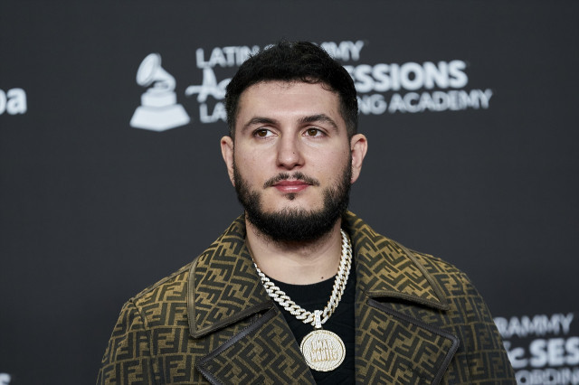EuropaPress 4772364 cantante omar montes posa photocall concierto acustico latin grammy