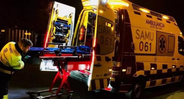 Un vehicle atropella dos menors en una carretera sense voral a Mallorca i un d'ells mor