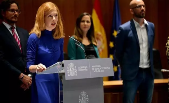 Podemos defiende un posible referéndum en Cataluña y pide avanzar más en mesa de diálogo