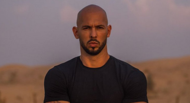 Detingut l''streamer' Andrew Tate acusat de tracta de persones