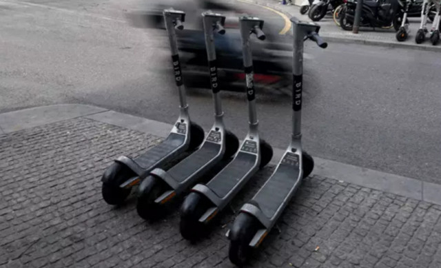 Primer dia sense patinets elèctrics al transport públic
