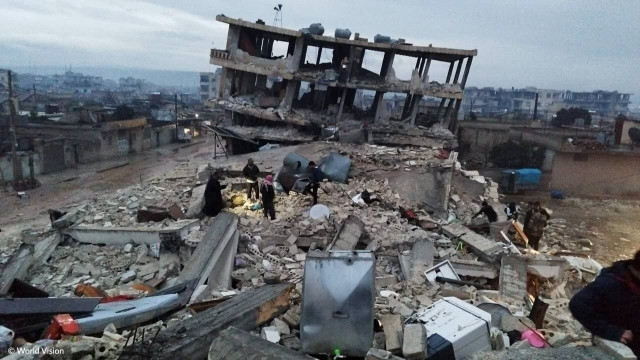 Alerten de possibles fraus en sol·licituds de donacions per a Turquia i Síria després del terratrèmol