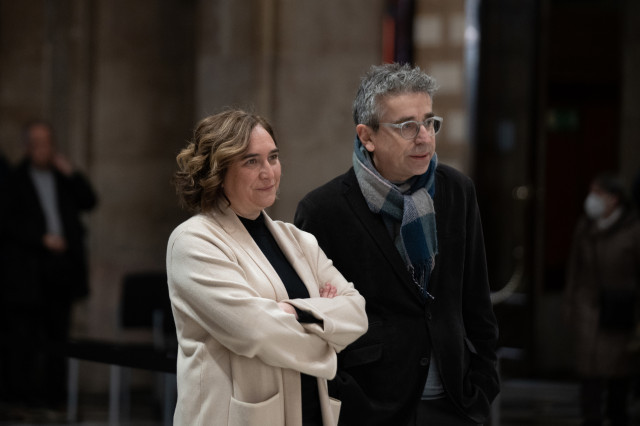 Colau no sorprèn amb la llista per a les municipals i confia en Jordi Martí com a mà dreta
