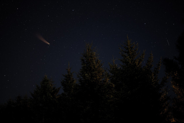 Un meteorit impacta contra la Terra generant una explosió equivalent a 8 tones de TNT