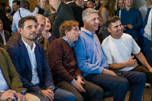Almeida respon a Maroto que només es va posar nerviós per la possible candidatura de Jorge Javier Vázquez a l'Alcaldia