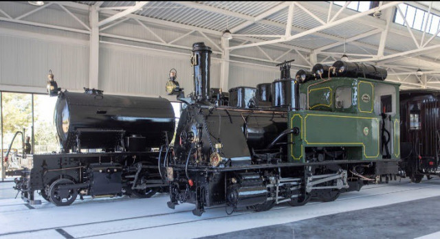 La Generalitat inaugura a l'estació de Martorell un espai per a vehicles històrics de Ferrocarrils