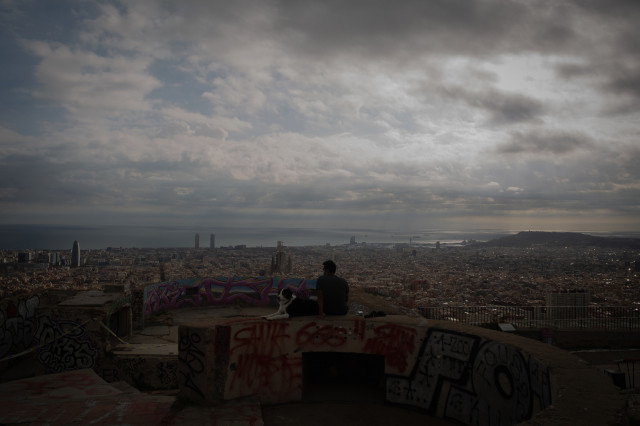 La Guàrdia Urbana dobla la feina als búnquers del Carmel per evitar aglomeracions i controlar-ne l'accés
