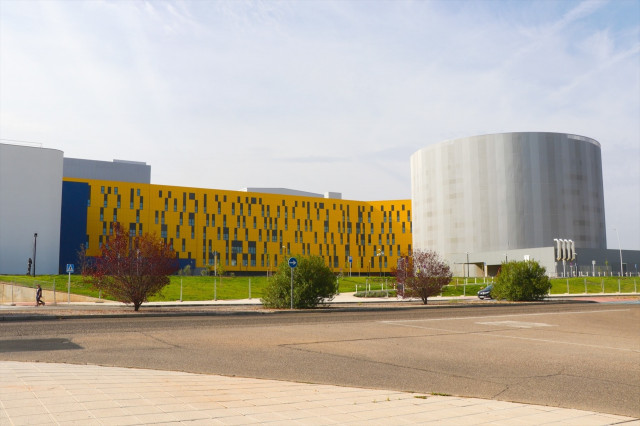 Mor el nen de 5 anys rescatat inconscient després de caure en una piscina a Azuqueca de Henares