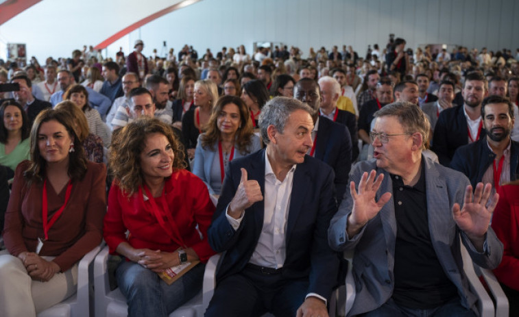 El PSOE presenta el programa per a les municipals: veto als pisos turístics, sancions a puters i una targeta d'ajuts a llars vulnerables
