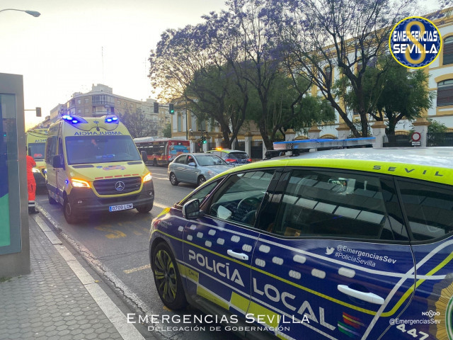 A prop de morir una dona que es va ennuegar amb un tros de carn i una altra que va patir un ictus a la Fira de Sevilla