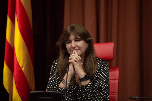 El Parlament rep la notificació de la JEC que ordena retirar l'escó de Borràs
