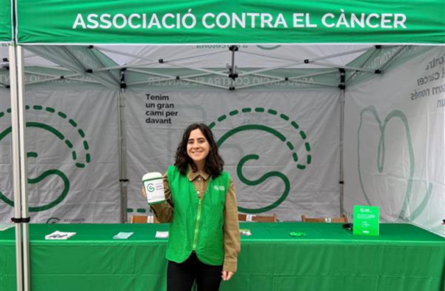 Més de 100.000 euros contra el càncer: èxit rotund de la col·lecta a Barcelona