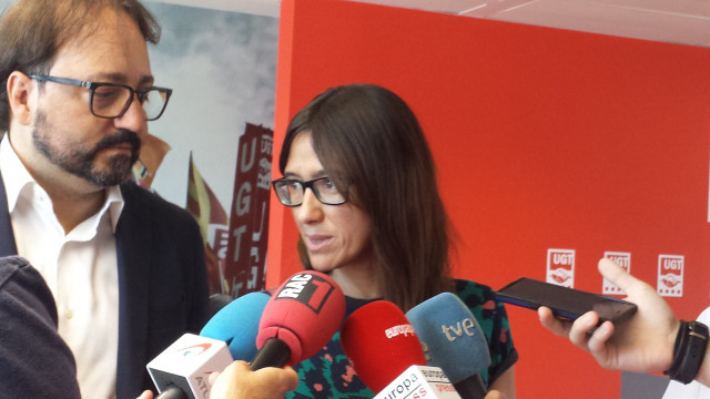 Parlón (PSC) aconsegueix majoria absoluta a Santa Coloma i Rufián s'estrella amb 4 regidors
