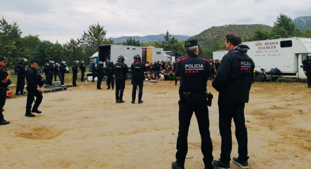 EuropaPress 5256892 mossos desquadra desalojan fiesta ilegal ivars noguera lleida