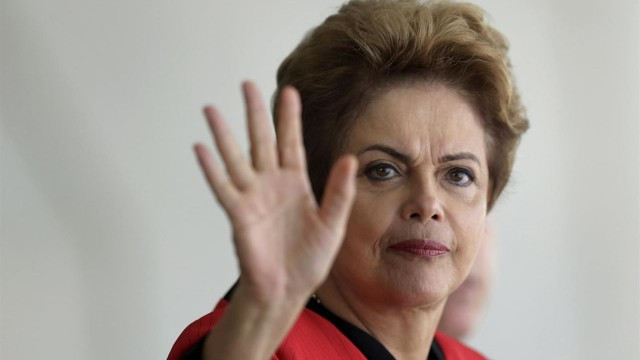 El Senat brasiler aparta Dilma Rousseff de la presidència del país