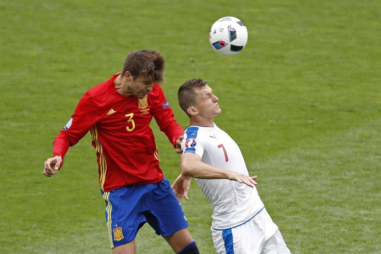'La Roja' s'estrena a l'Eurocopa amb una victòria davant la República Txeca