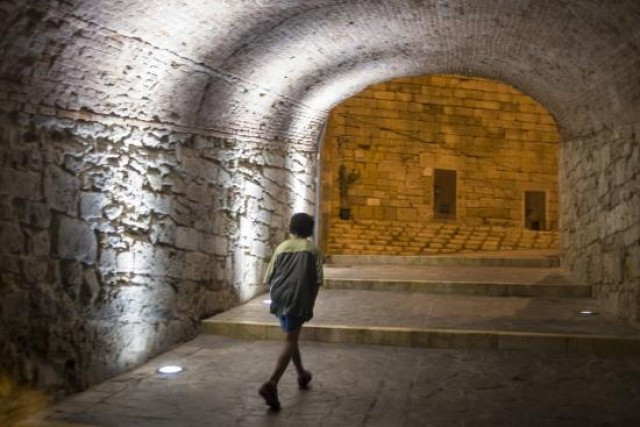 Espanya no protegeix als menors estrangers no acompanyats
