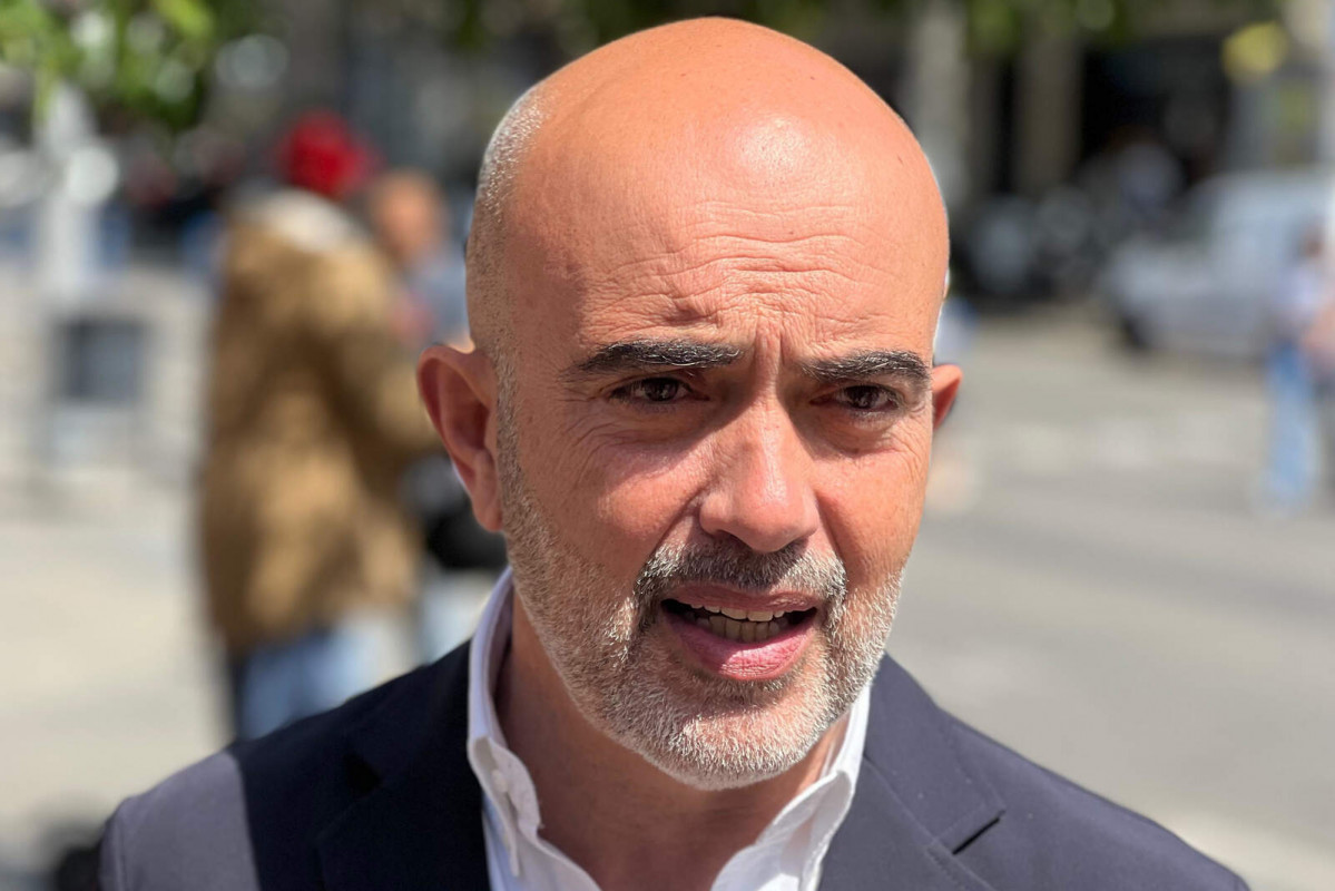 Europapress 5994465 lider pp barcelona daniel sirera atiende periodistas 1600 1067