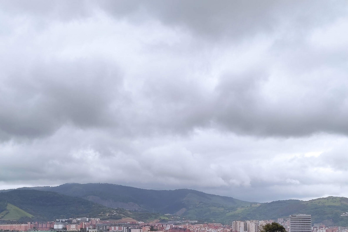 Europapress 4733663 cielos nublados bilbao archivo 1600 1067