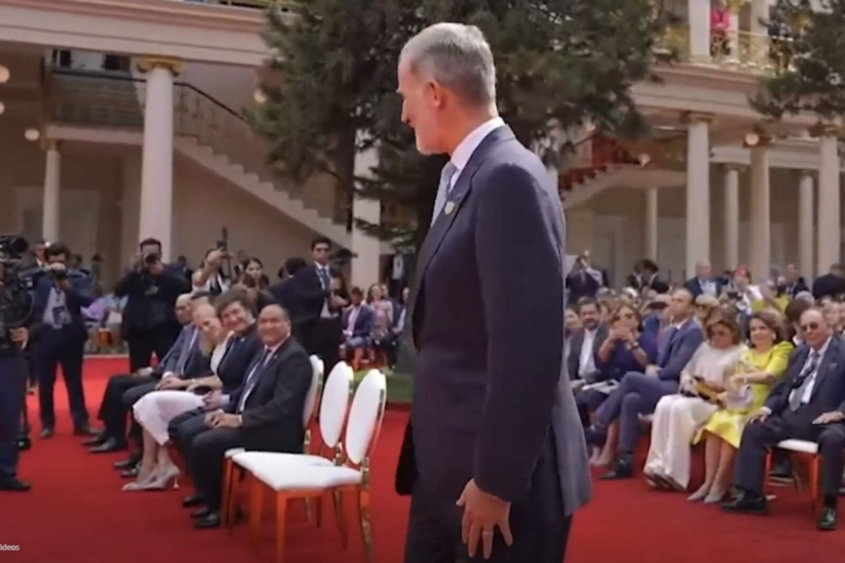 Europapress 6002432 rey felipe vi saluda mandatarios incluido javier milei toma posesion nayib 1600 1067
