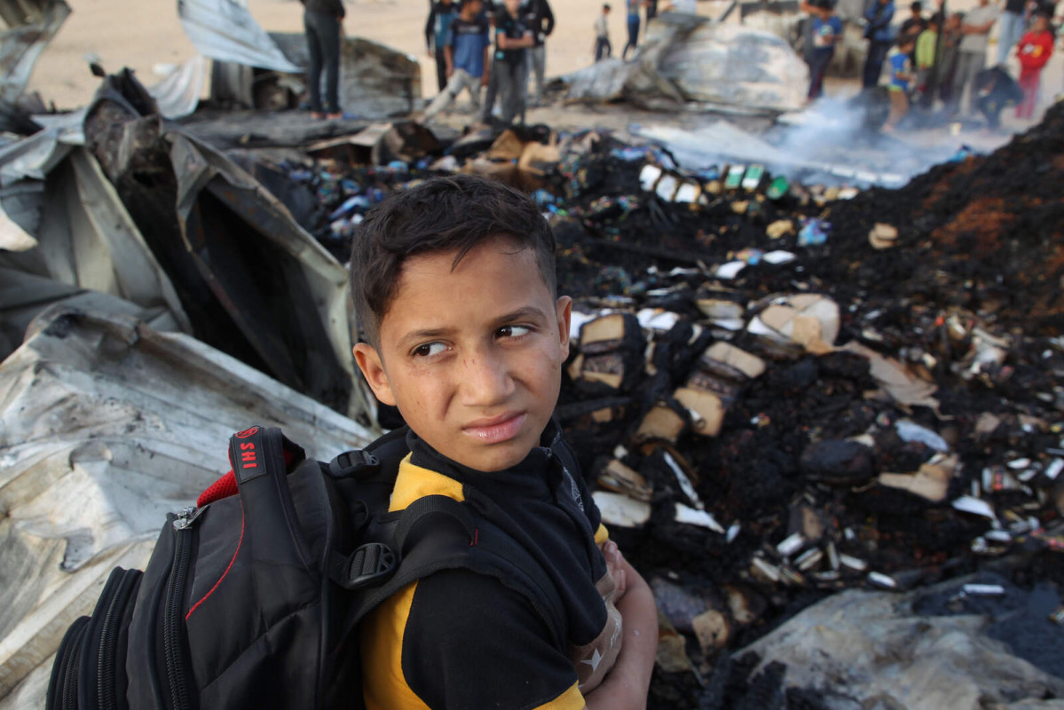 Europapress 5990790 rafah may 27 2024    person looks on at the site of an israeli strike on 1600 1067
