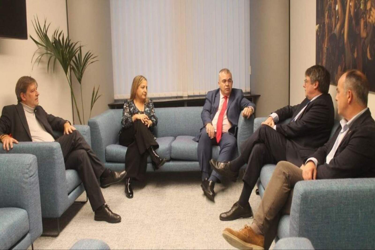 Europapress 5544560 reunion santos cerdan puigdemont 1600 1067