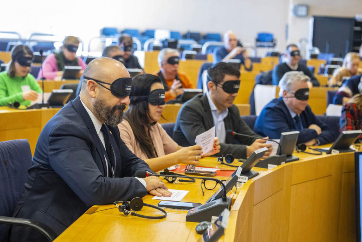 Eurodiputats amb antifac 1600 1067