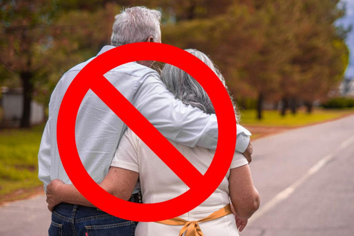 Pareja no 1600 1067