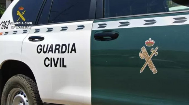 La Guàrdia Civil deté vuit persones per retenir una persona durant hores fins a desvaligar-la