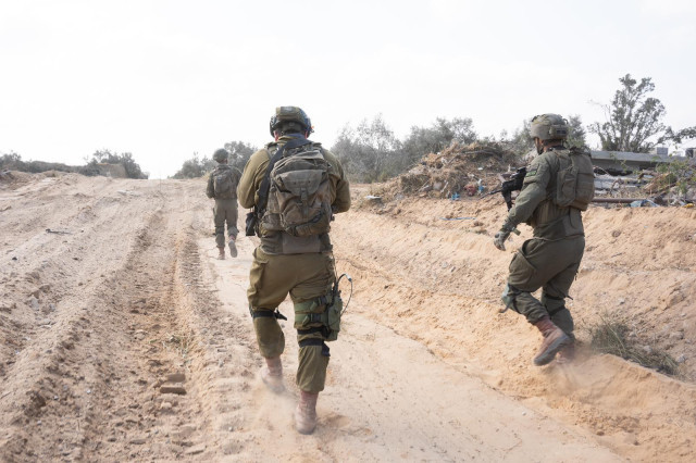 Les FDI notifiquen prop d'una vintena de ferits a Israel després de no poder frenar un atac des del Iemen