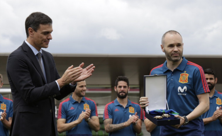 L'emotiu missatge de Pedro Sánchez a Andrés Iniesta: 