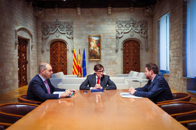 El president Illa i Viñuales acorden construir 200 habitatges públics a Tarragona
