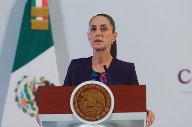La presidenta de Mèxic defensa la seva decisió d'enviar un representant a la presa de possessió de Maduro