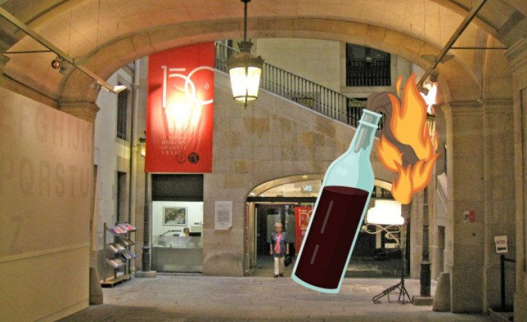 Ensurt a l'Ateneu Barcelonès: llancen un còctel Molotov durant la matinada