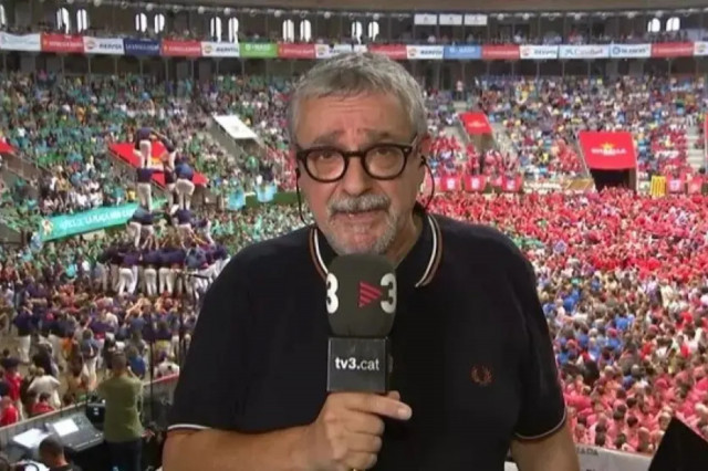 Mor el periodista Agustí Forné, referent de la informació castellera