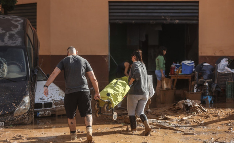 Més de 350.000 persones de 20 municipis valencians estan sense subministrament d'aigua potable
