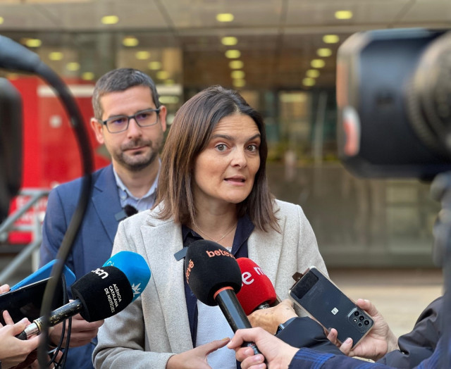 ERC demana a Collboni donar 