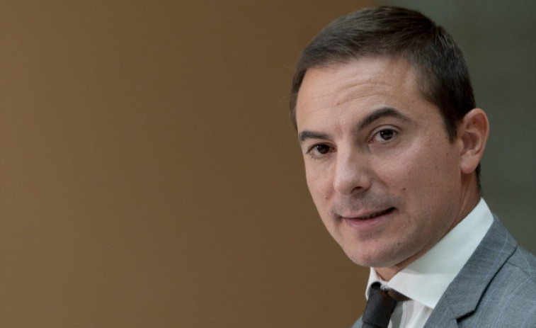 Lobato dimiteix com a secretari general del PSOE-M per frenar la 